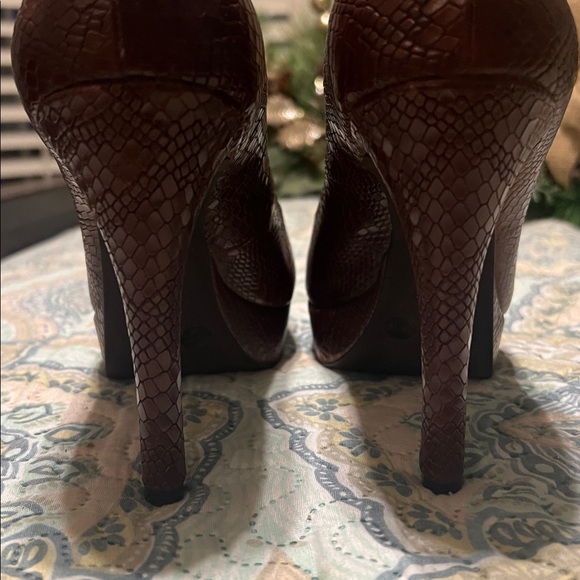 Price ⬇️! Jessica Simpson beautiful brown heels! - Picture 3 of 5